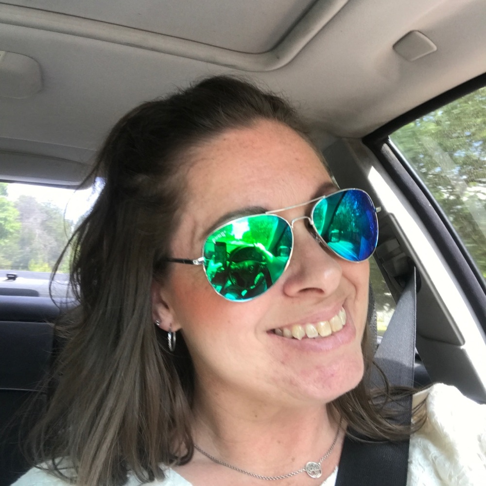 Meet your Posher, Tonya